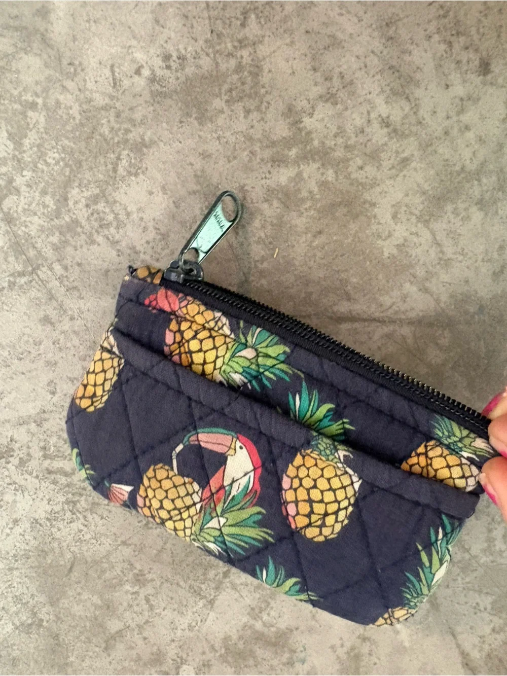 Vera Bradley closure toucan navy